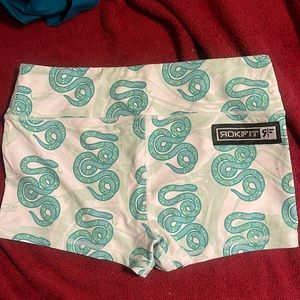 Rok fit work out shorts